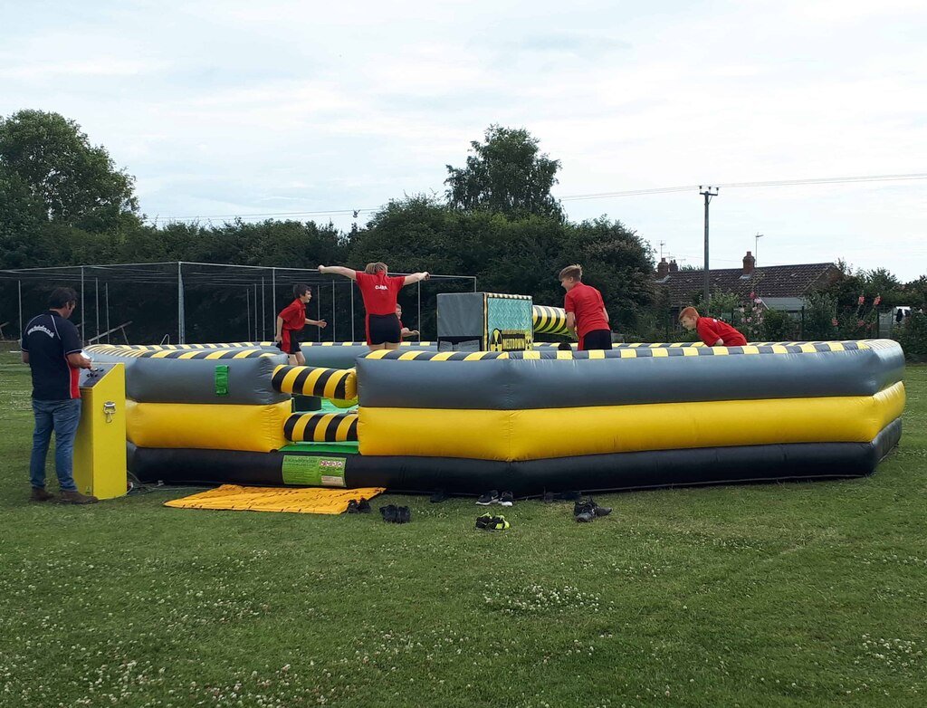 total wipeout last man standing inflatable game to hire