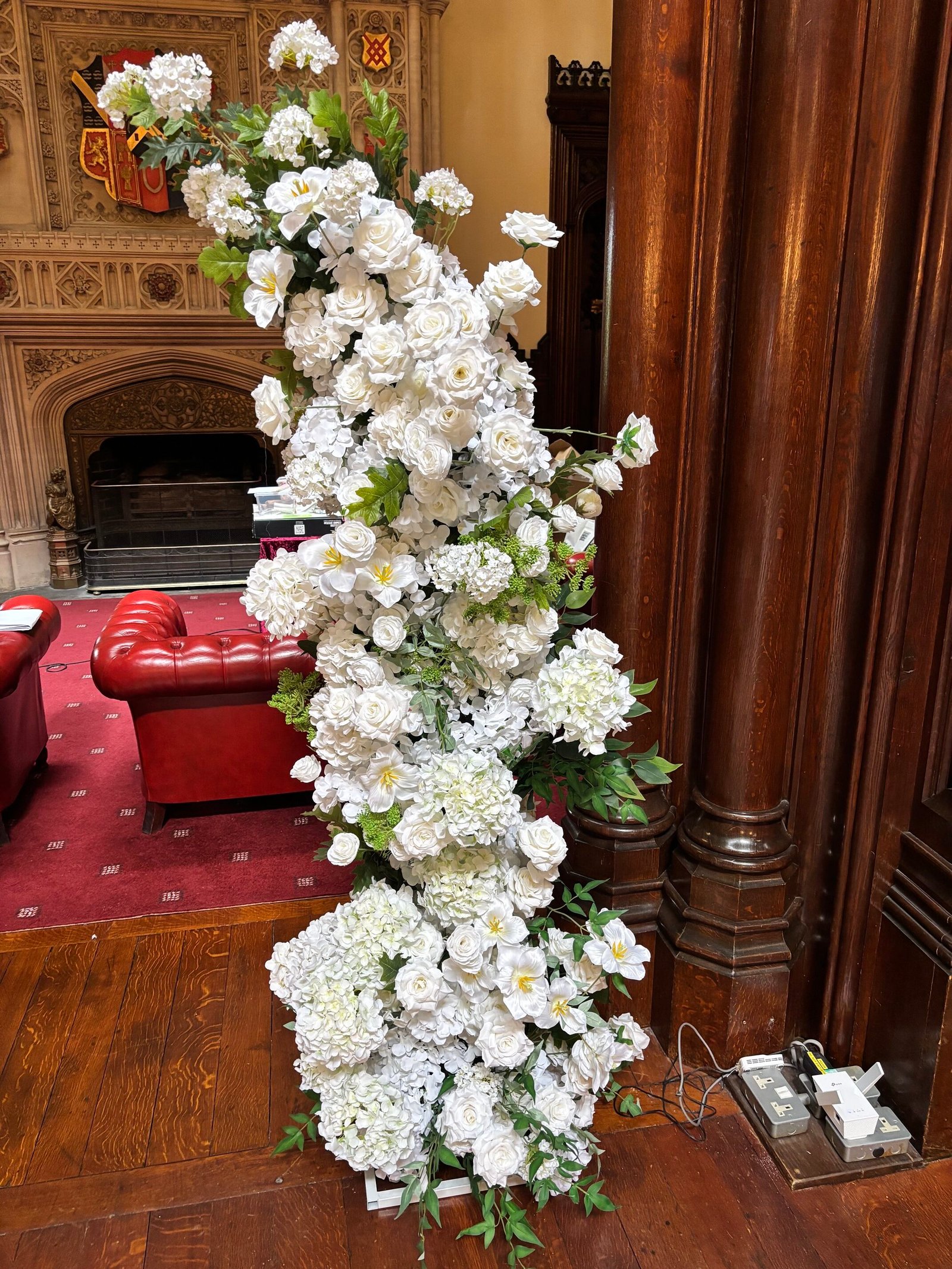 Smaller White Pillar Arch floral detail